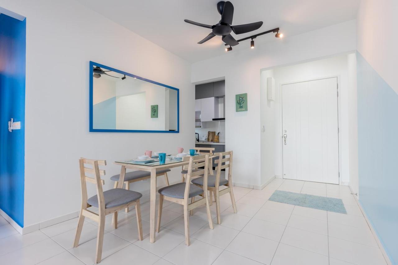 Tanjung Tokong Seaview Holiday Home, By Sanguine מראה חיצוני תמונה